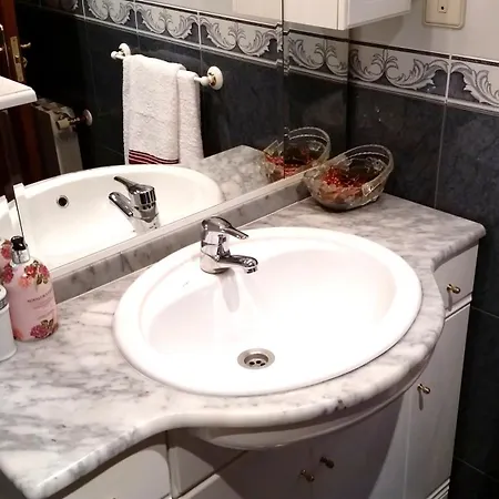 Lujo Wifi Algorta * גטסו